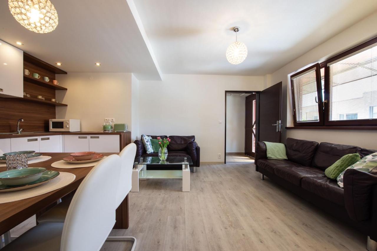 Apartman Mandala Банска-Бистрица Экстерьер фото